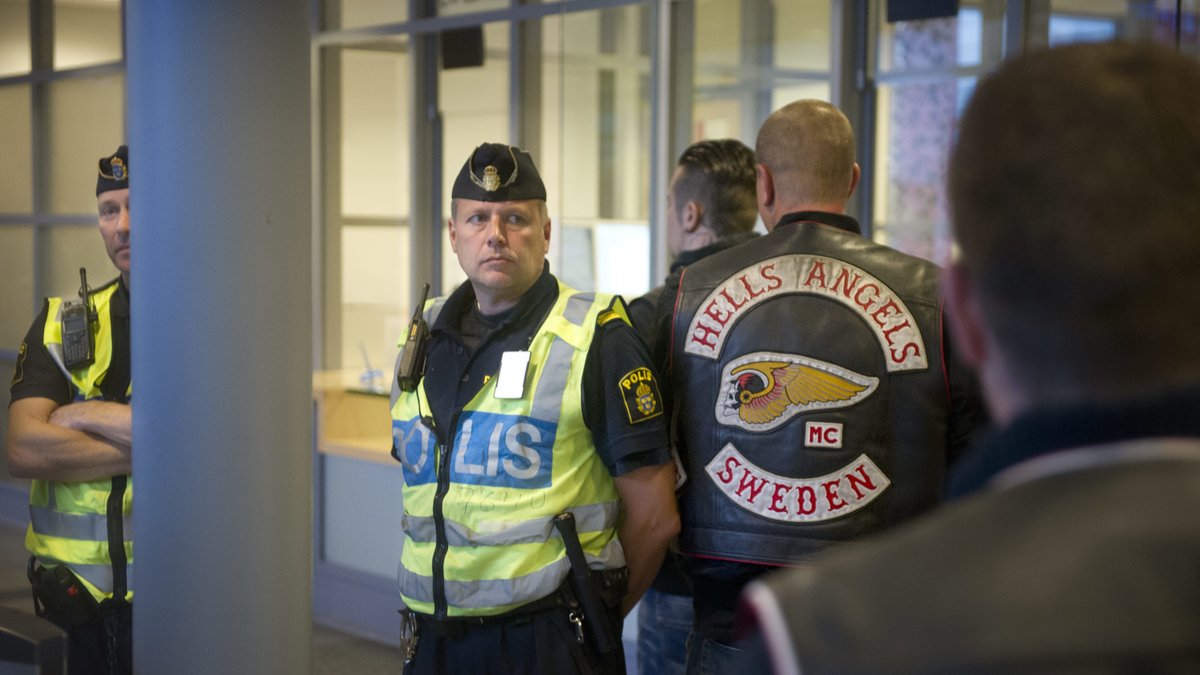 Rättegången flyttades från Kalmar till Göteborg på grund av hotsituationen.