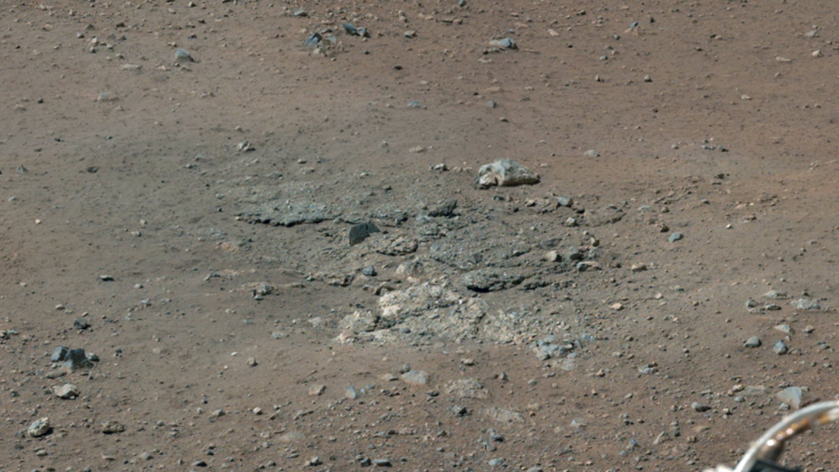 Minimala kristaller av koldioxid som liknar jordens snö har hittats på Mars.