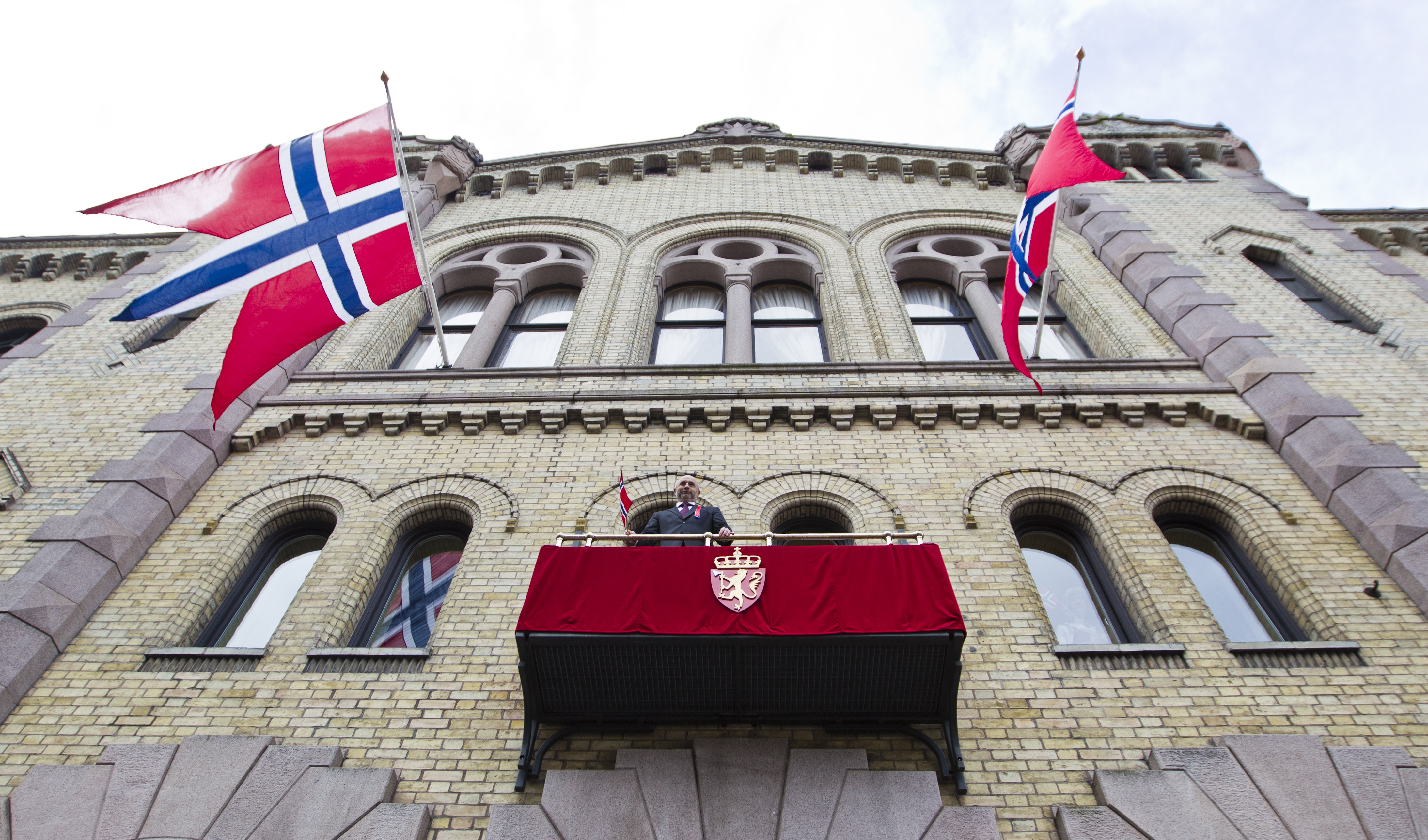 Överallt i Norge syns den norska flaggan under 17 maj. Överallt i Norge syns den norska flaggan under 17 maj.