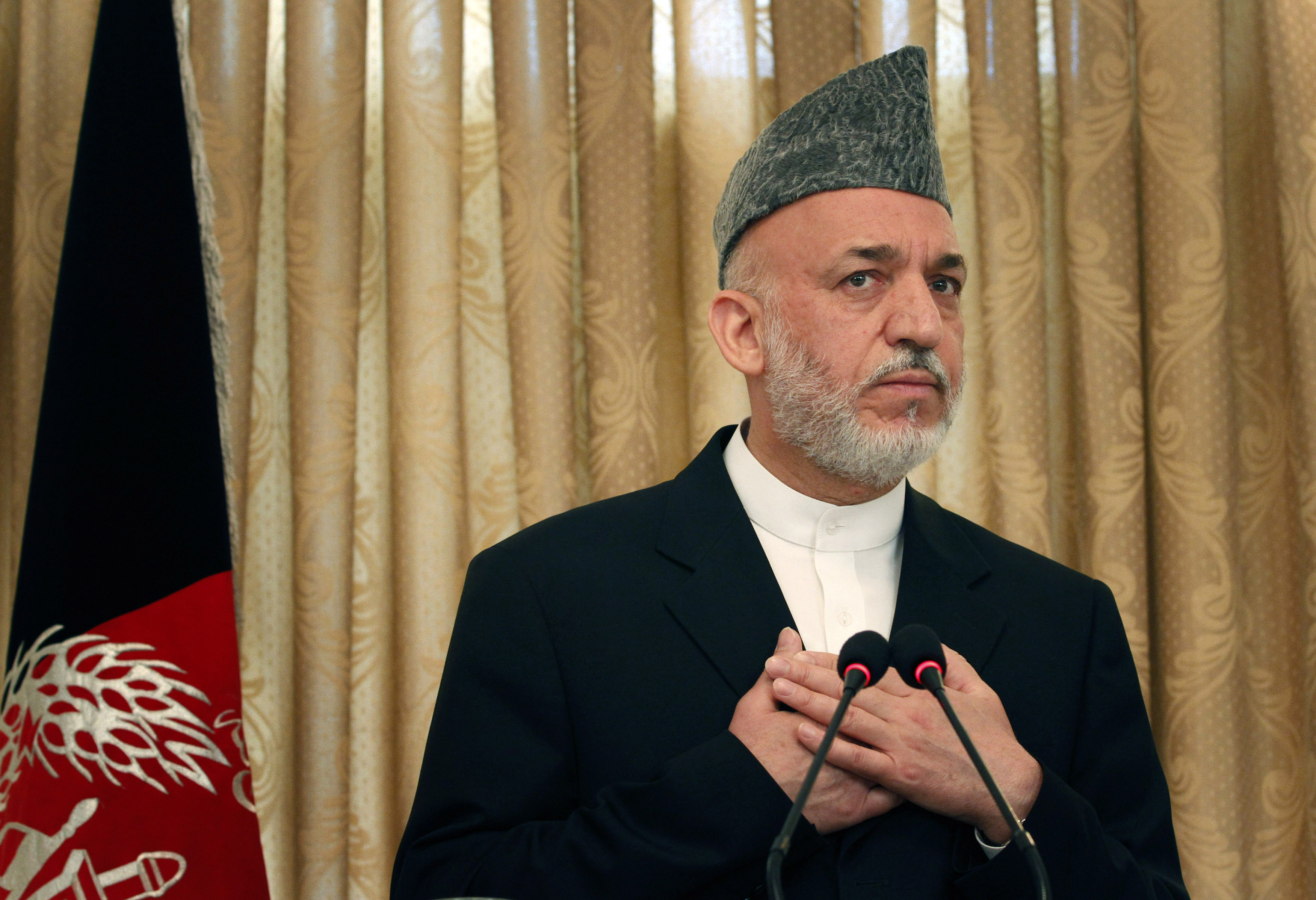 Hamid Karzai, Afghanistan, Burka, Krig, Talibaner