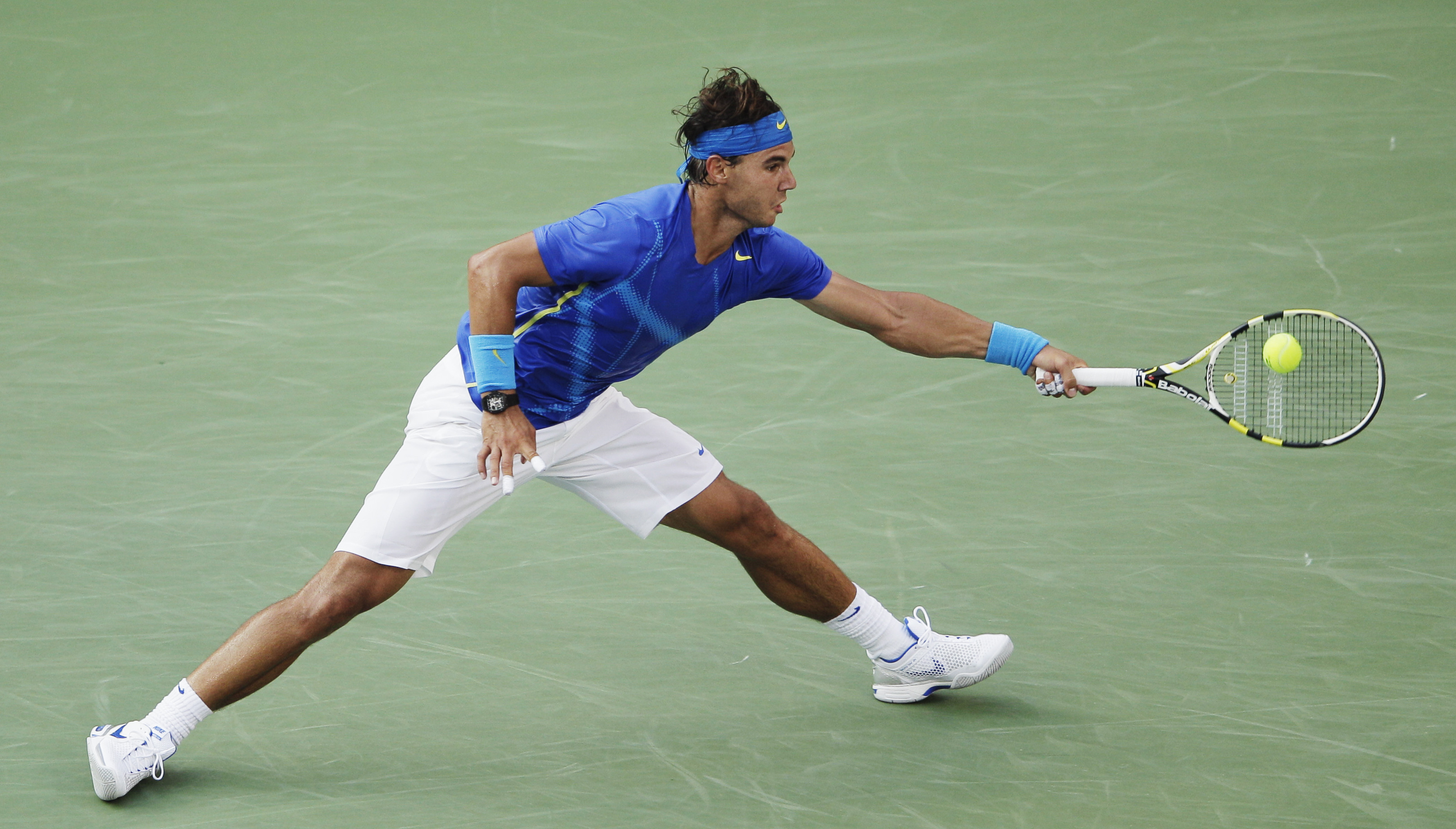 Forehanden satt där den skulle, men Nadals problem under natten till tisdag satt mer i huvudet. Hur han än attackerade Djokovic, fick han alltid se bollen flyga tillbaka. Forehanden satt där den skulle, men Nadals problem under natten till tisdag satt mer i huvudet. Hur han än attackerade Djokovic, fick han alltid se bollen flyga tillbaka.