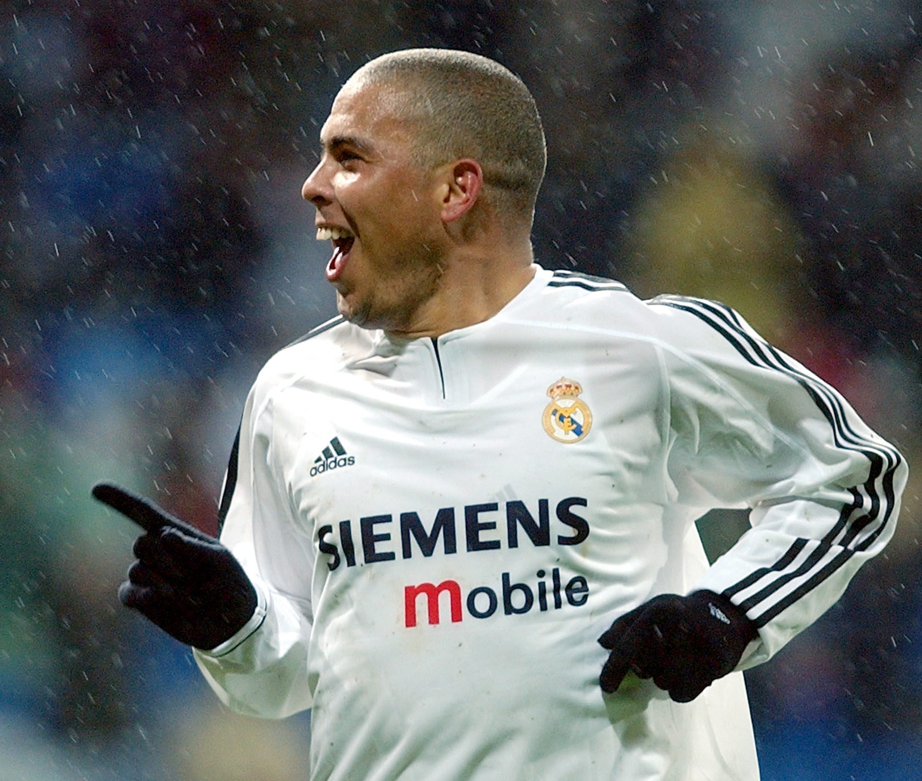 Mr. Bean, JayZ och Zidane se Ronaldos häng på Instagram här