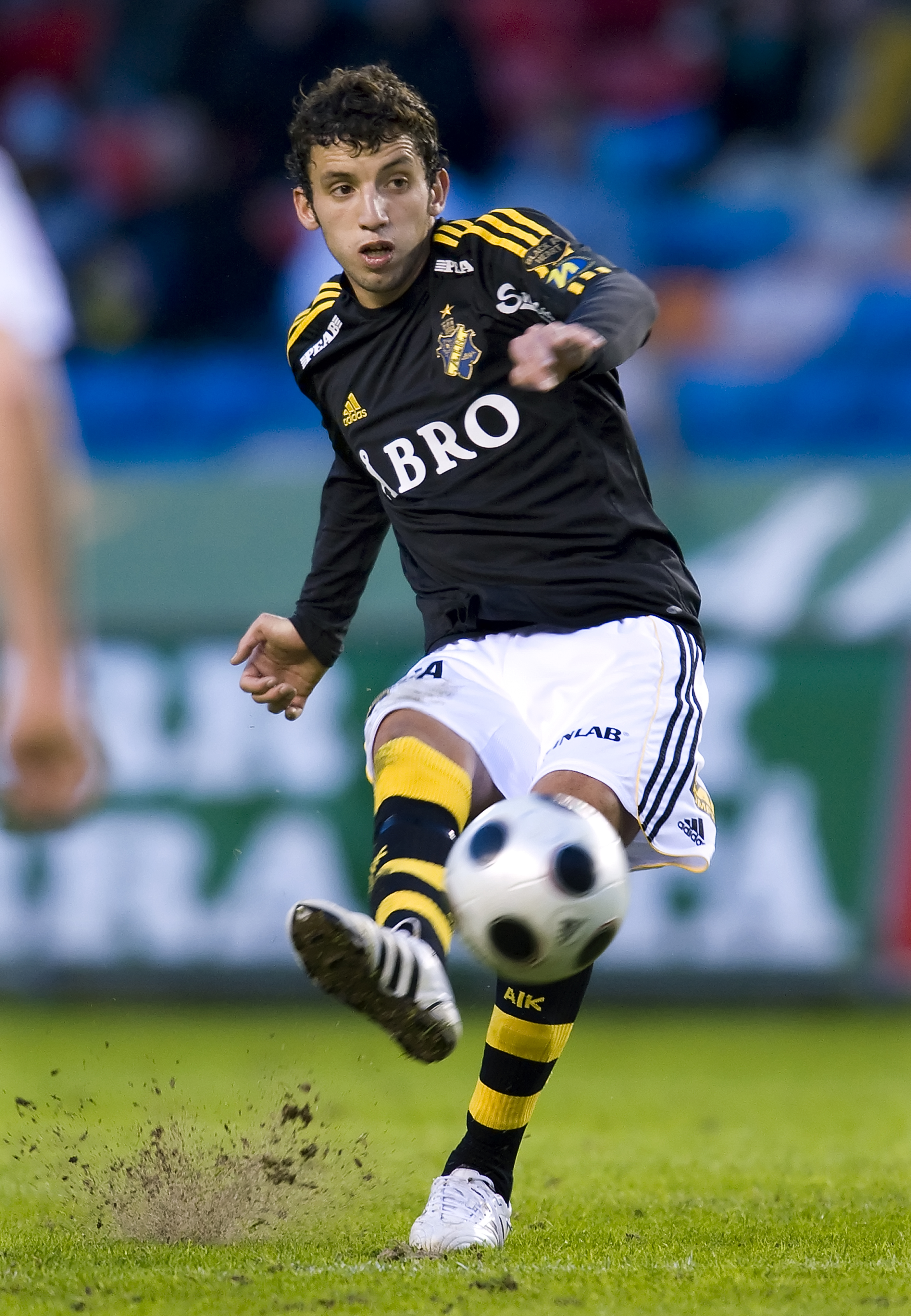 Jorge Ortiz lämnar AIK.