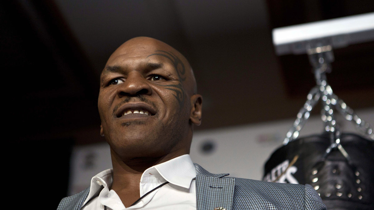 Tyson var tillbaka ett år senare, tre miljoner dollar fattigare. 