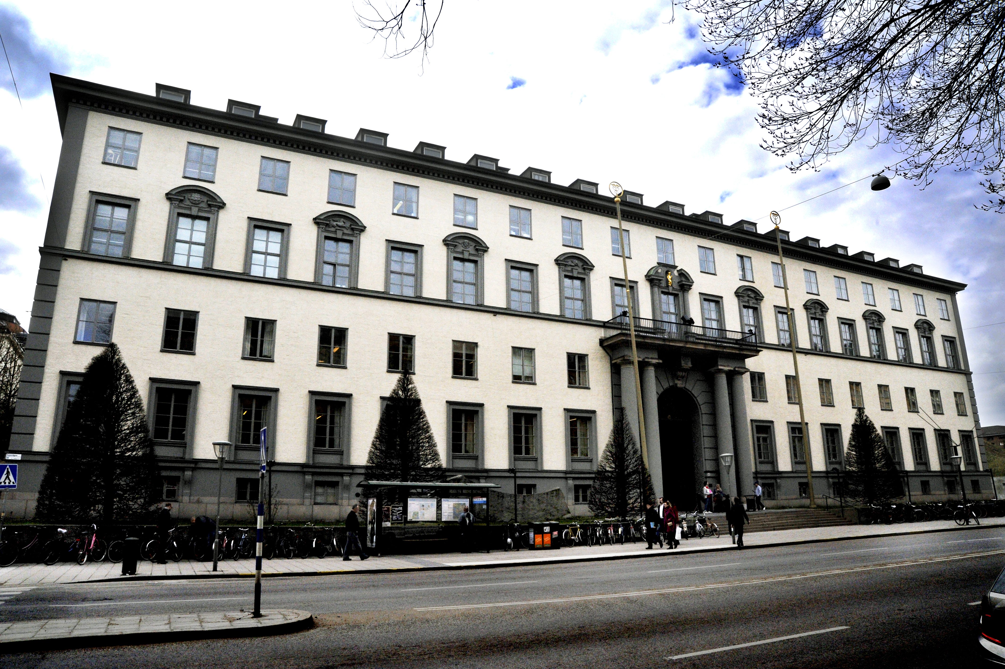 Handelshögskolan i Stockholm med i toppen när Urank rankar svenska högskoleutbildningar.
