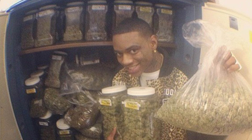 Det var puffpuffpasstuesdays på Instagram för Soulja boy. Det var puffpuffpasstuesdays på Instagram för Soulja boy.
