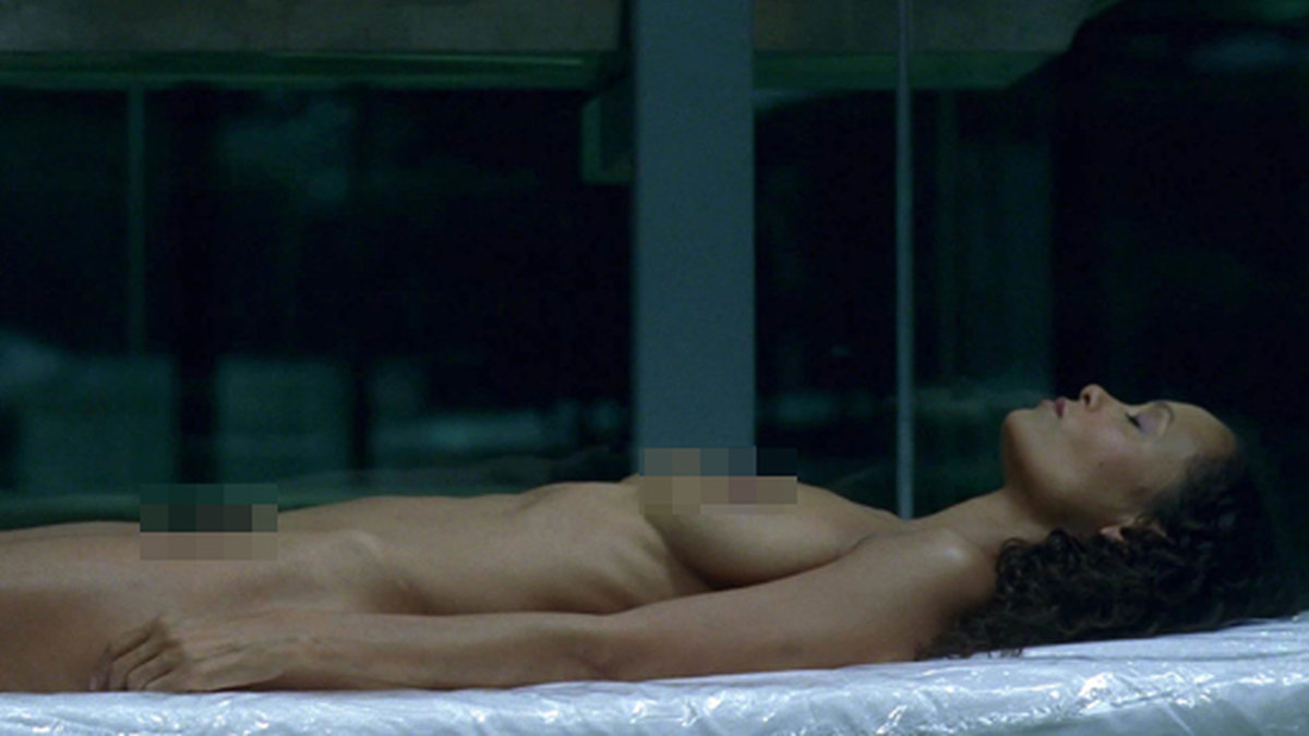 Thandie Newton spelar Maeve Millay i Westworld. 
