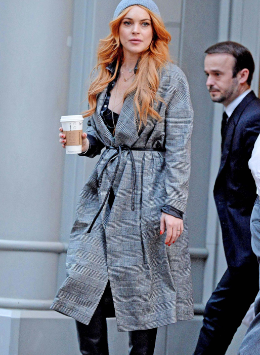 Lindsay Lohan ser fräschare ut än någonsin efter tiden på rehab. Här njuter hon av en god kopp kaffe i New York. 