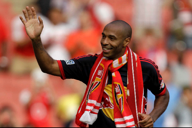 Arsenal-legendaren Thierry Henry uppges vara nära en utlåning till sin gamla klubb.