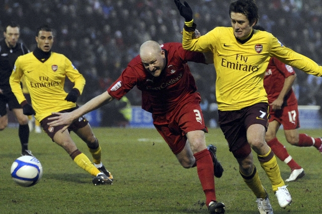Leyton krigade till sig 1-1 hemma mot Arsenal. Nu väntar omspel på Emirates.
