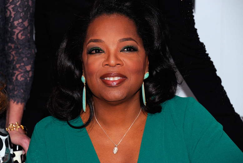 2. Oprah Winfrey, 58, har tjänat allra mest av kändisarna på Forbes lista det senaste året. Men 165 miljoner räckte inte för att göra henne till världens mest inflytelserika...