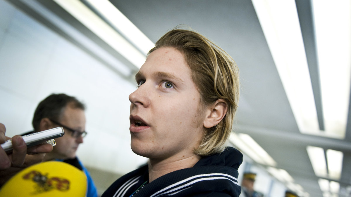 Det går bra nu. Nicklas Bäckström gjorde succé i debuten i KHL.
