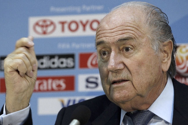 Blatter inser inte hyckleriet när han ber om ursäkt för homofobiska uttalanden i länder som fått arangera VM, som i sin tur är öppet homofobiska.