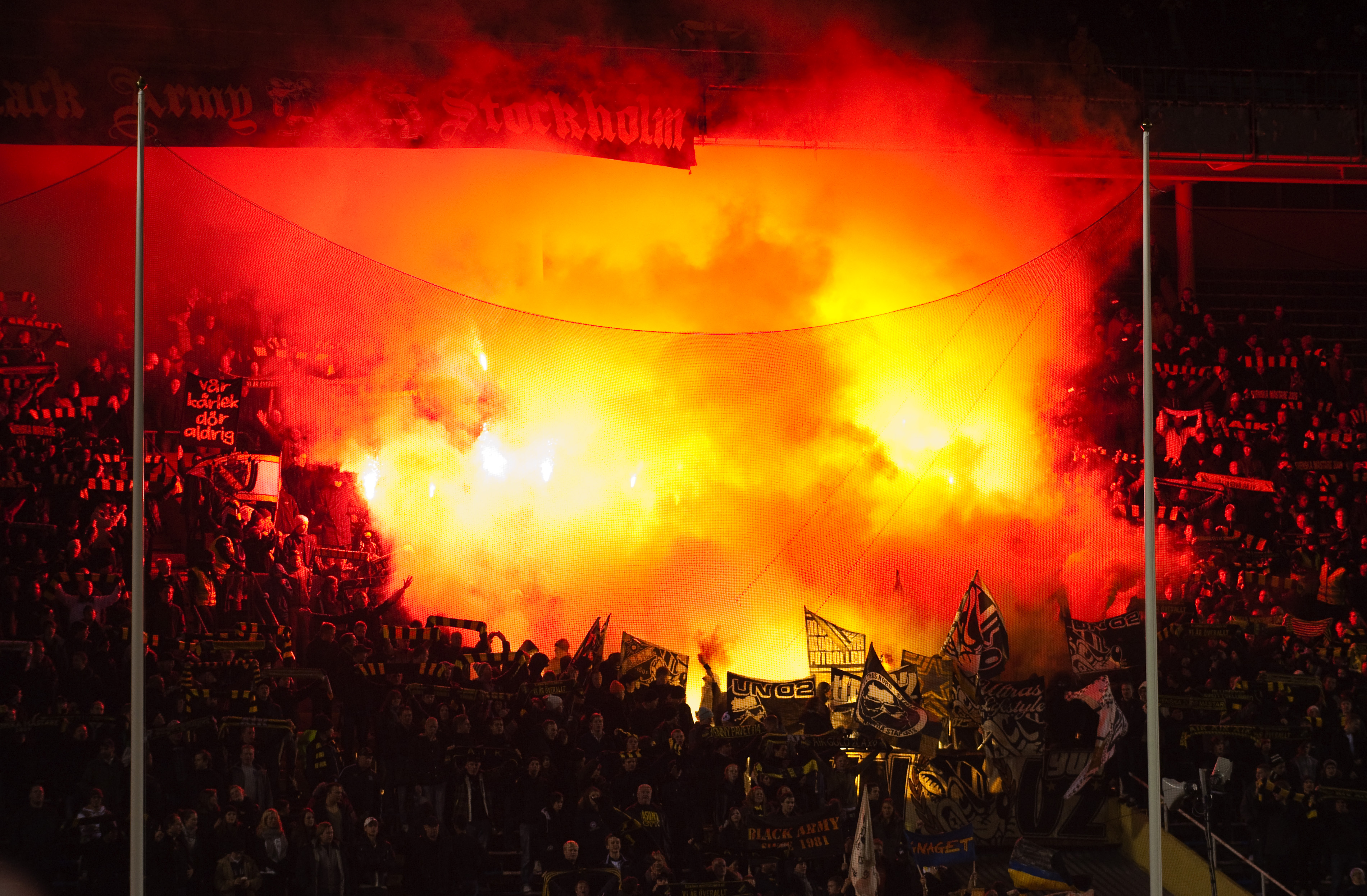 AIK-fansens heta firande.
