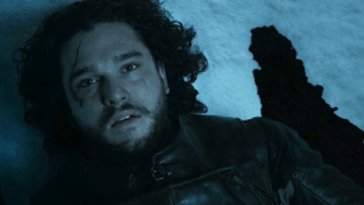 Jon Snow dog i slutet av säsong fem. 