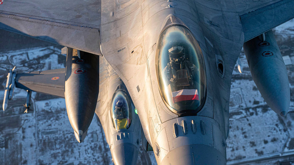 Polska F-16-plan i en Nato-övning i Litauen i januari förra året. Arkivbild.