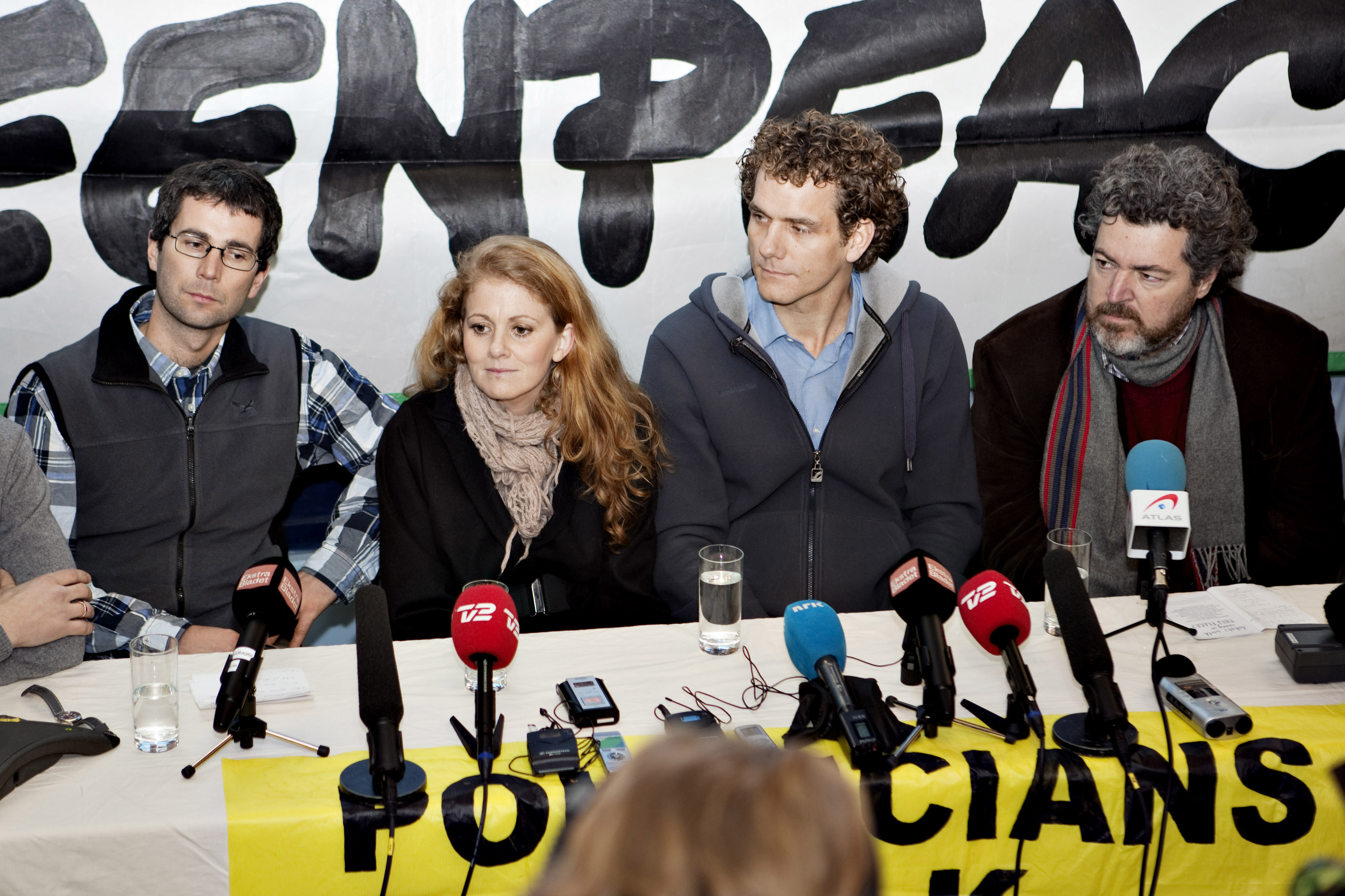 Greenpeace, Kravaller, Inbrott, Klimat, Danmark, Aktivister, Copenhagen, Limousin