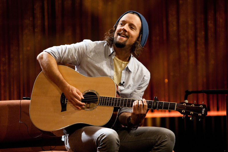 Jason Mraz käkar inte mjölkprodukter. Är vegan. Jason Mraz käkar inte mjölkprodukter. Är vegan.