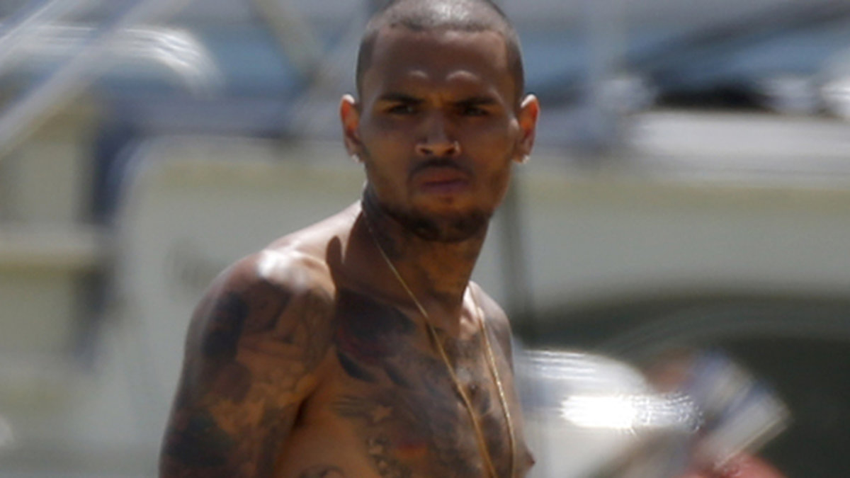 Chris Brown under inspelningen av sin nya musikvideo.