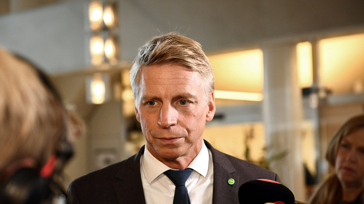Miljöpartiets språkrör Per Bolund (MP) upprepar kravet på ett förbud mot kärnvapen i Sverige. Arkivbild.