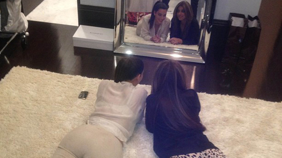 Kim Kardashian tar det lugnt.
