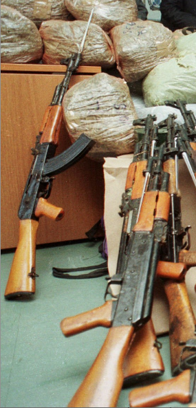De två maskingevären som polisen beslagtog var så kallade "AK-47:or".
OBS! Bilden är från ett annat sammanhang.