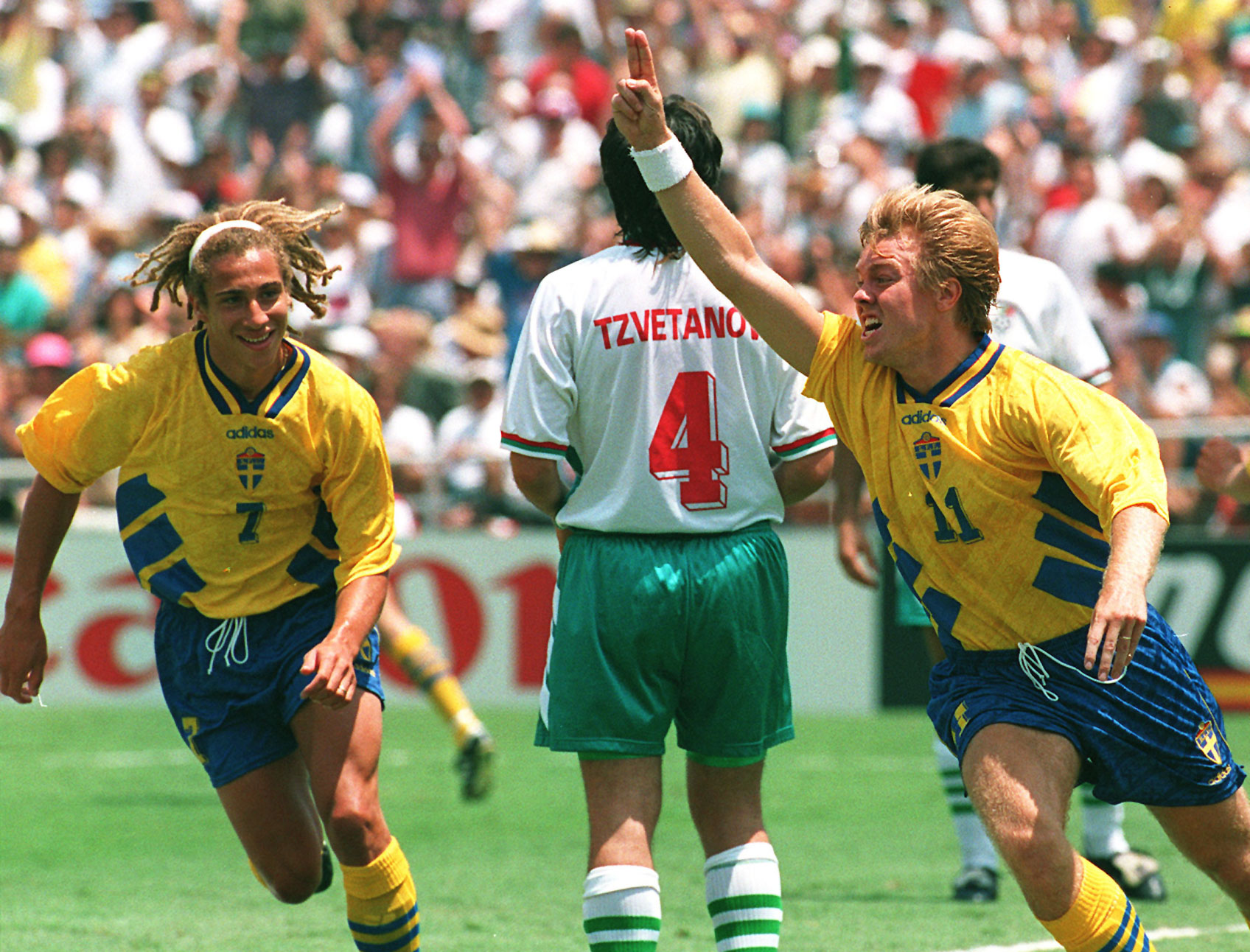 Tomas Brolin vill ha tillbaka ett mål som Roland Nilsson tilldelades 1991.