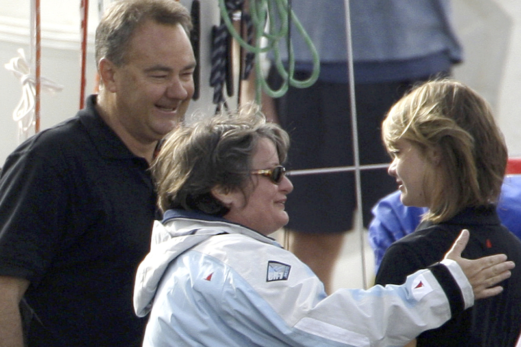 18 oktober 2009: Mamma och pappa Watson säger hejdå till Jessica inför rekordresan. 
