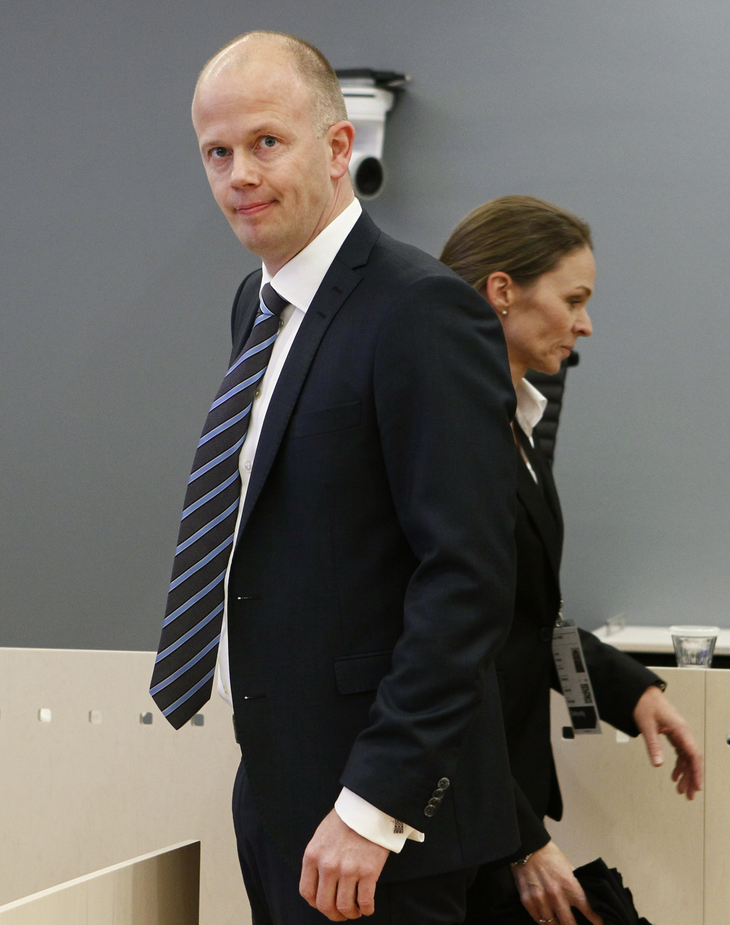 Den andre åklagaren, Svein Holden, inledde den andra delen av åklagarsidans sakframtställan.