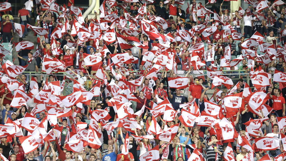 Österrikes fans väsnades ordentligt. 