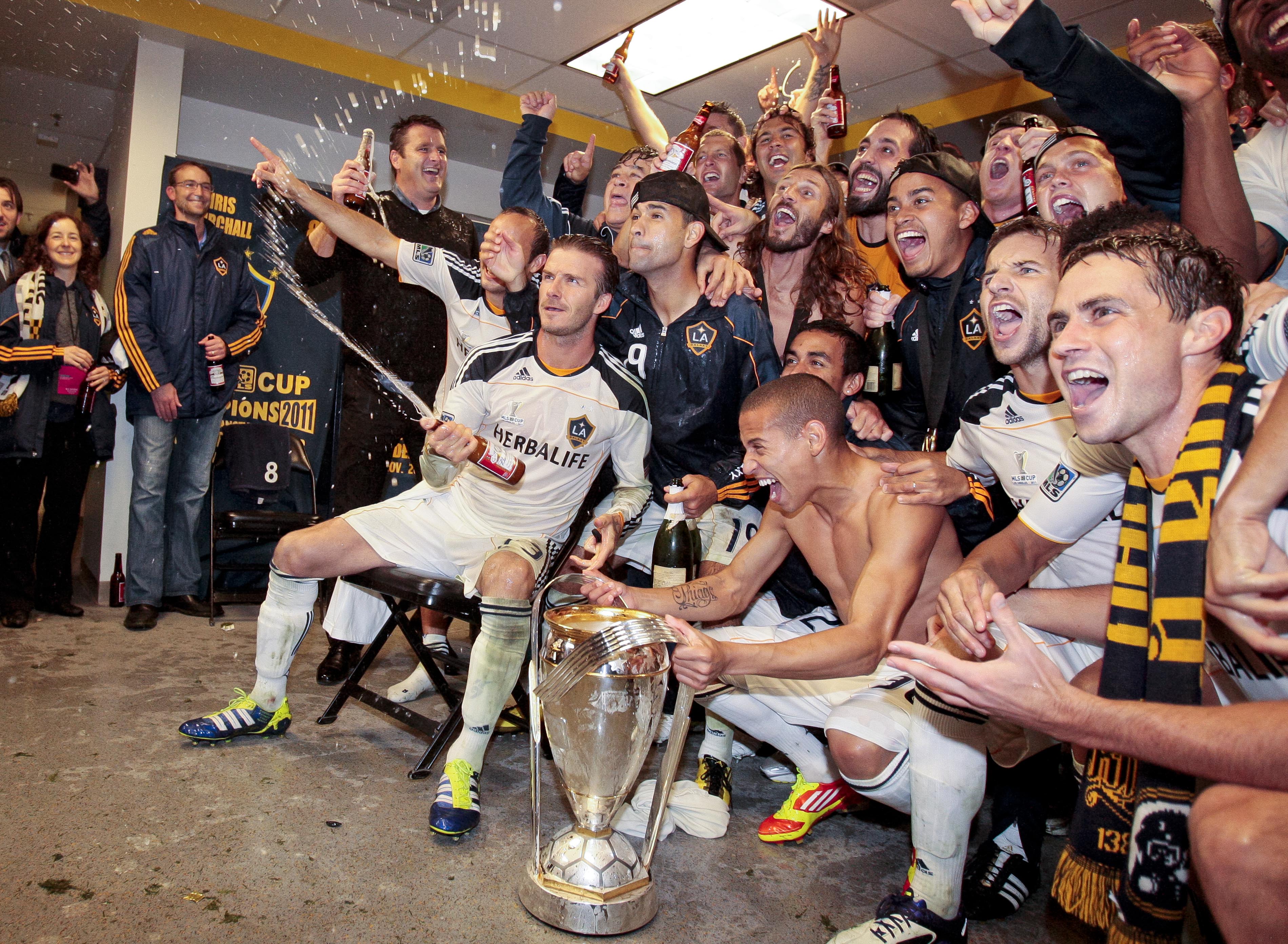 Där vann han MLS cup två säsonger. Där vann han MLS cup två säsonger.