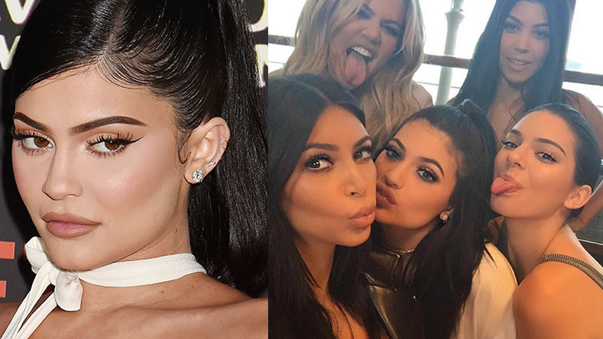 Kylie Jenner retas av systrarna