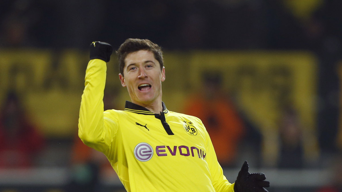 Robert Lewamdowskis Borussia Dortmund har tagit sig ända till Semi-final men polacken siktar vidare mot final.