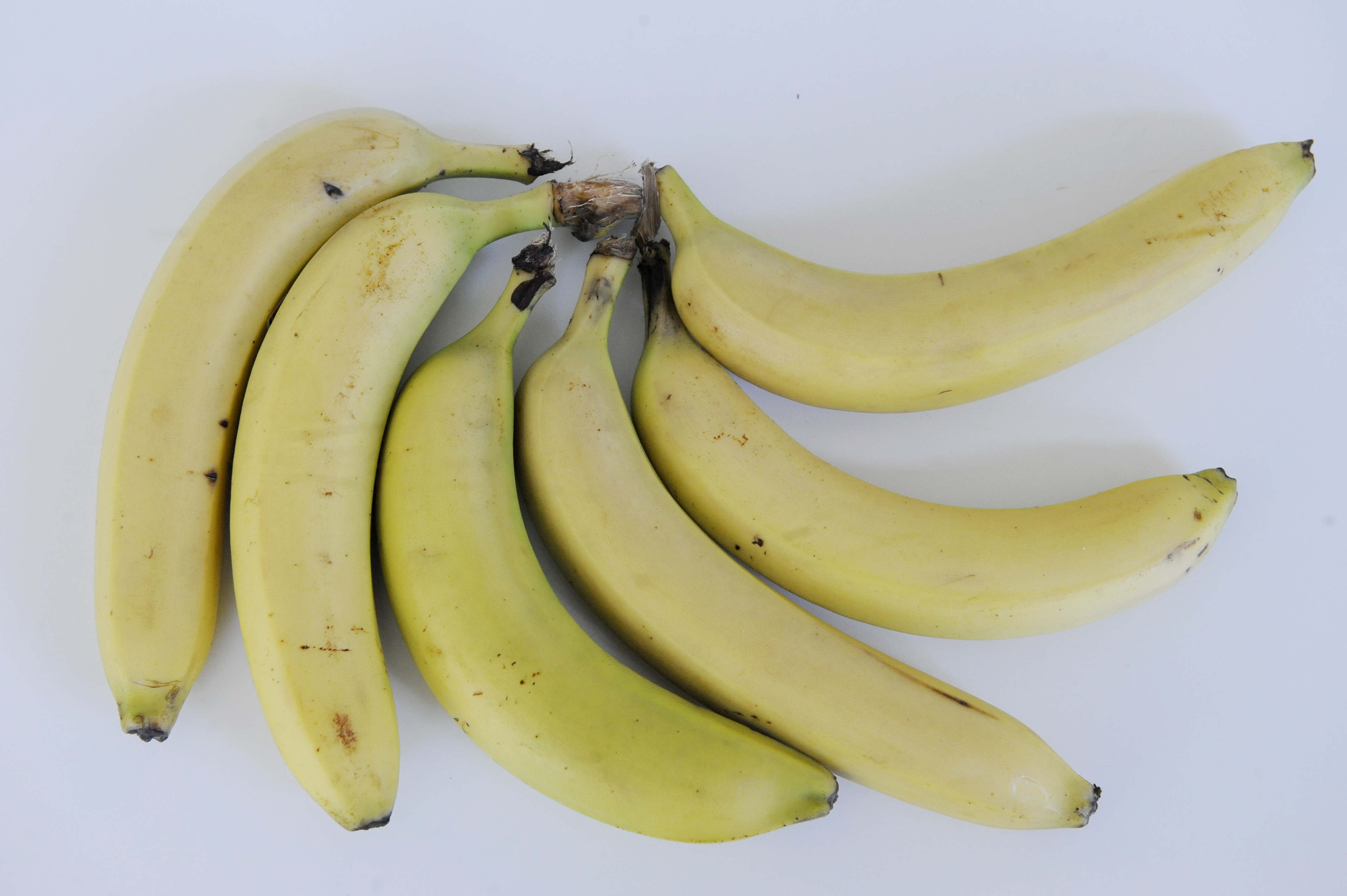Bananer är en viktig kaliumkälla. Kalium behövs för att kroppen ska återställa det som förlorats kvällen innan.