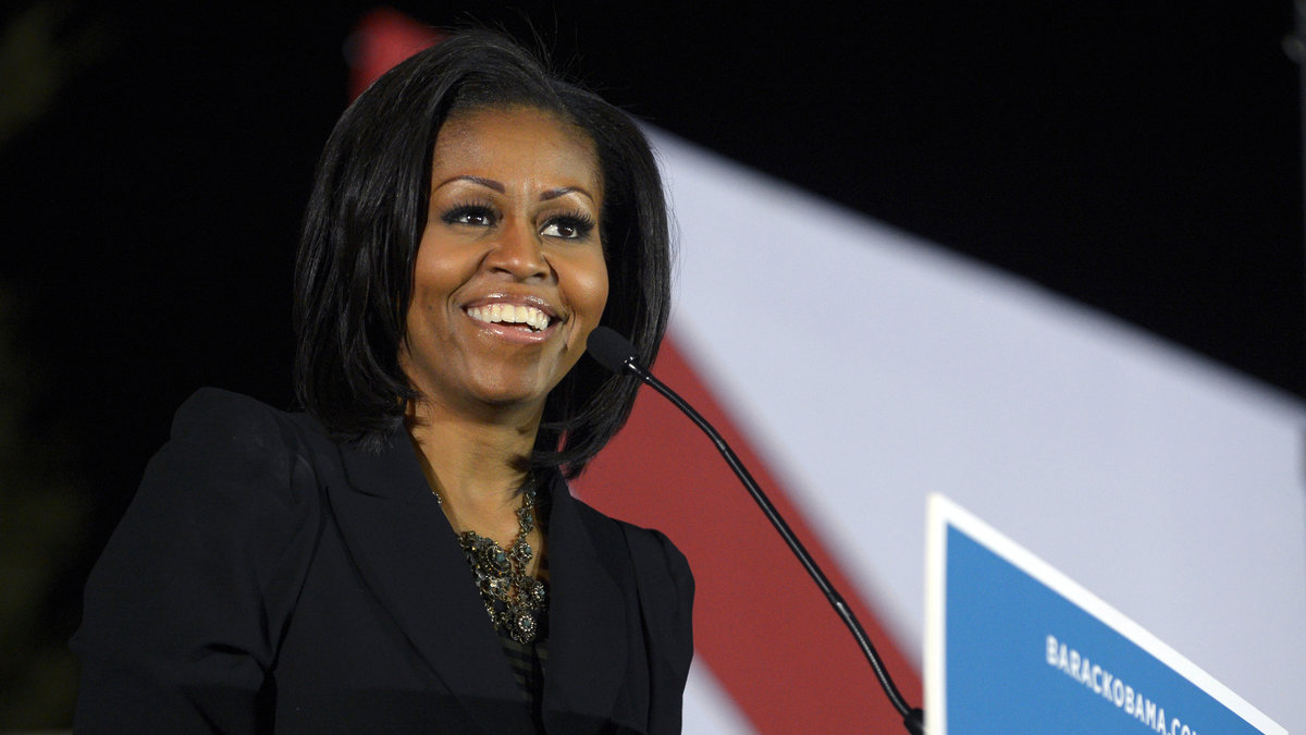 Michelle Obama höll tal även hon.