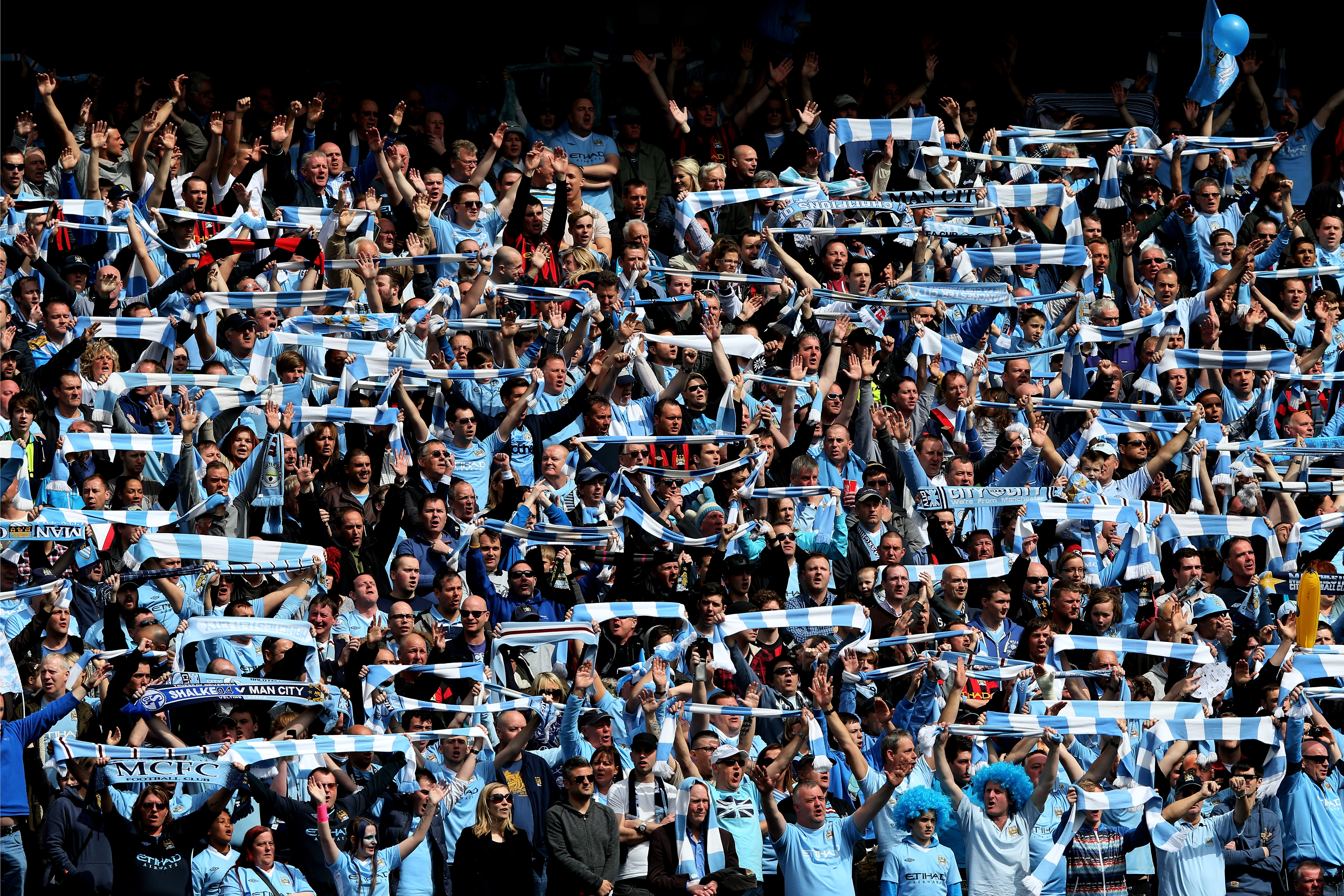 City:s supportrar pendlade mellan hopp och förtvivlan under matchens gång. City:s supportrar pendlade mellan hopp och förtvivlan under matchens gång.