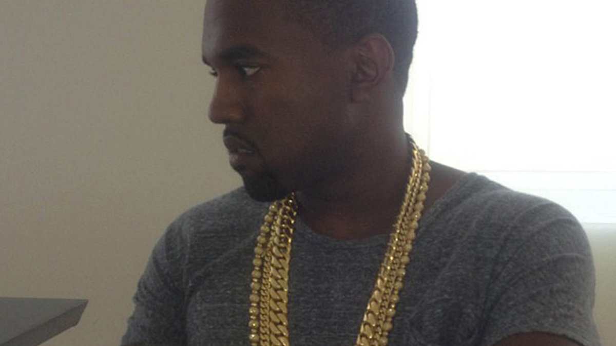 Kanye Wests guldkedja. Nätt och fin. Diskret. 