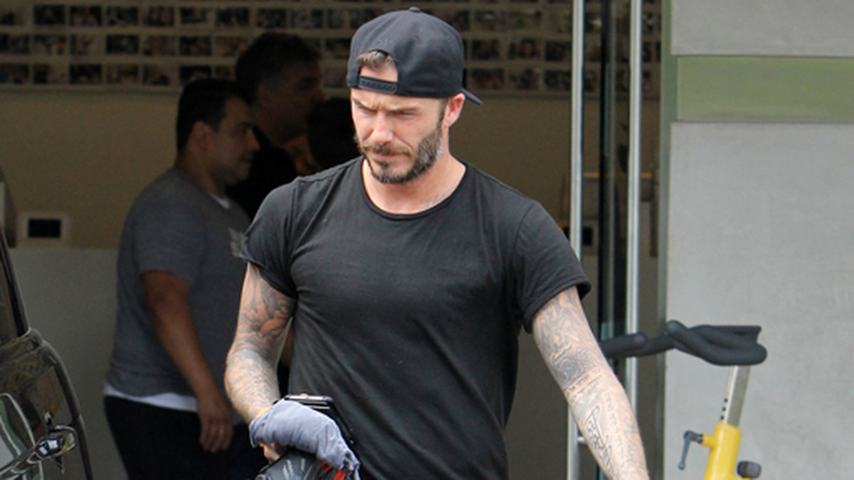 David Beckham lämnar sitt gym i LA.