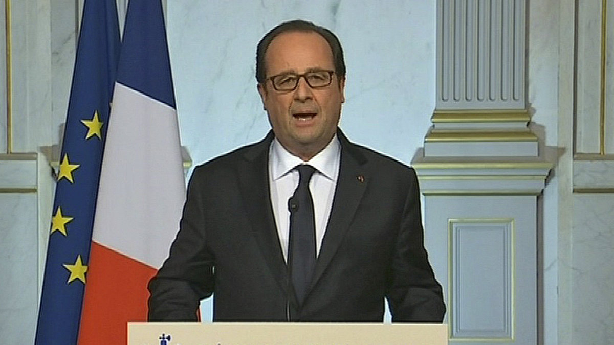 Frankrikes president Francois Hollande har tidigare kallat attacken "terroraktig". 