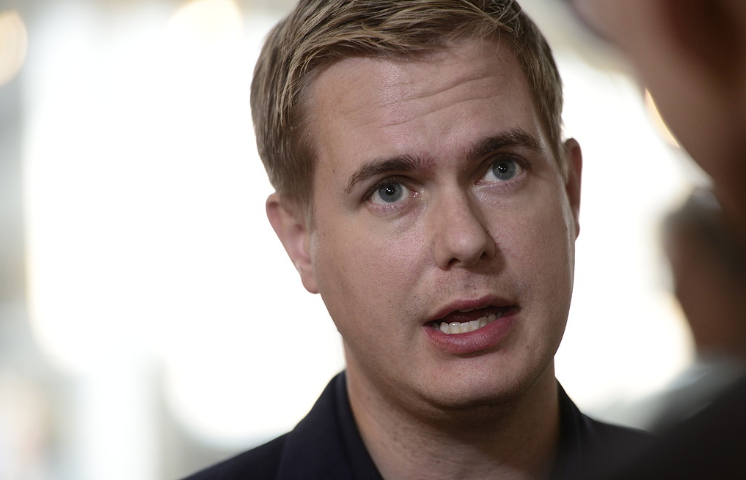 Gustav Fridolin avgår som språkrör för Miljöpartiet
