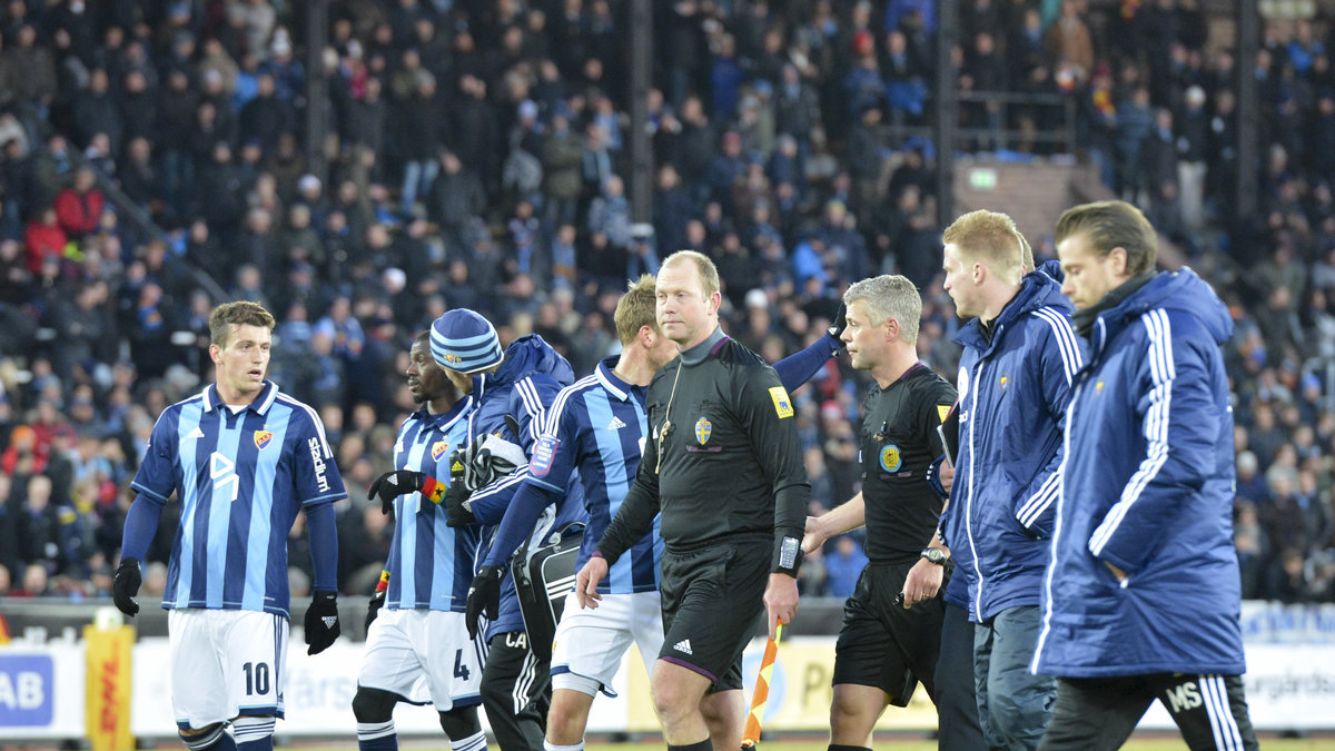 Vårskandalerna i Djurgården började med päronet som kastades in på Stadio i början av april. 