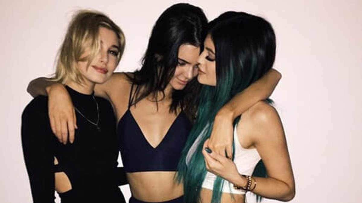 Hailey Baldwin, Kendall Jenner och Kylie Jenner. 