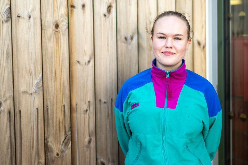 Thea Wanderfors vänner har börjat kontakta henne för att fråga om hon vet vad som hänt i bostaden utanför Kristianstad.