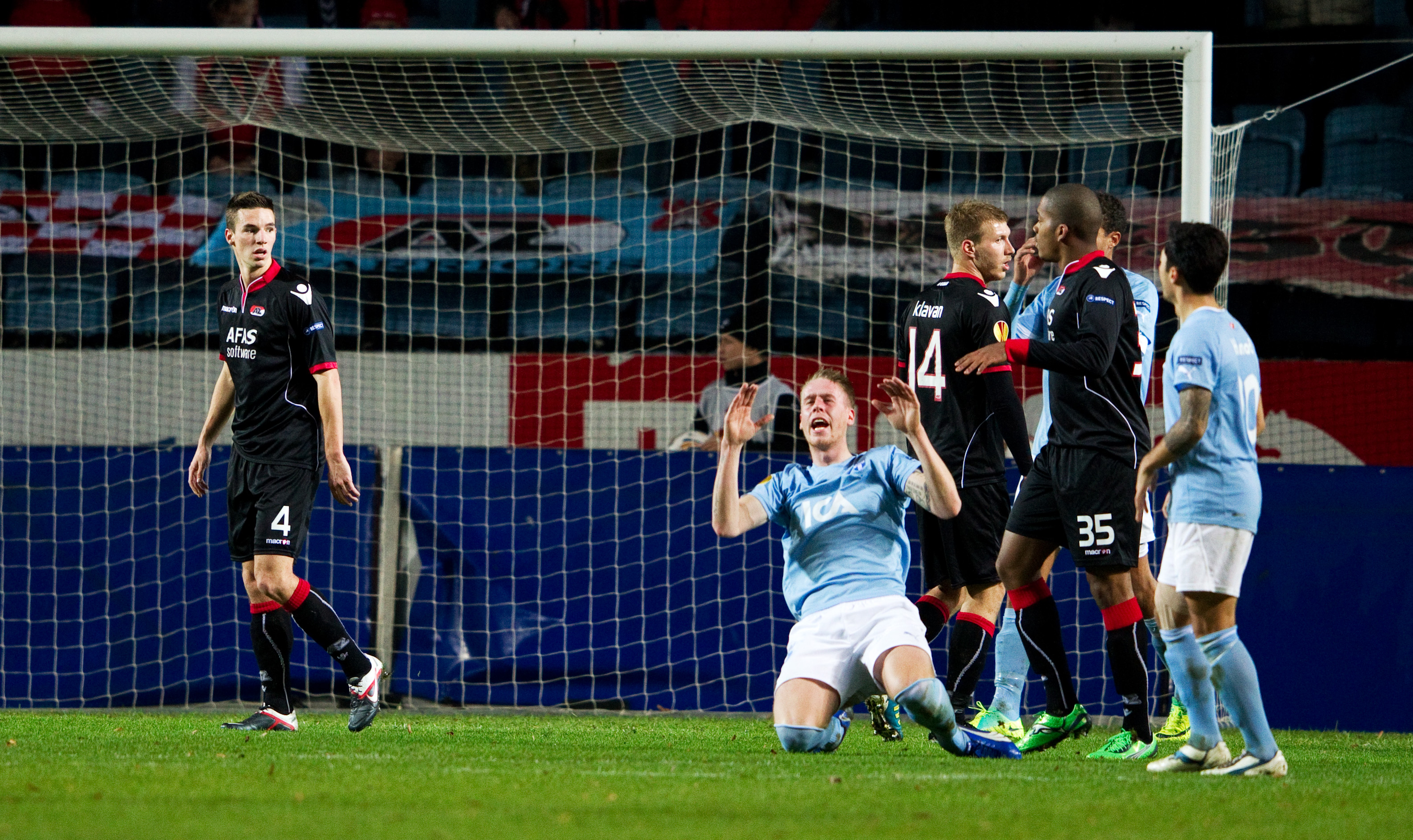 Malmö FF gjorde sin bästa match i gruppspelet. Men målen uteblev och därmed är chansen till avancemang borta.