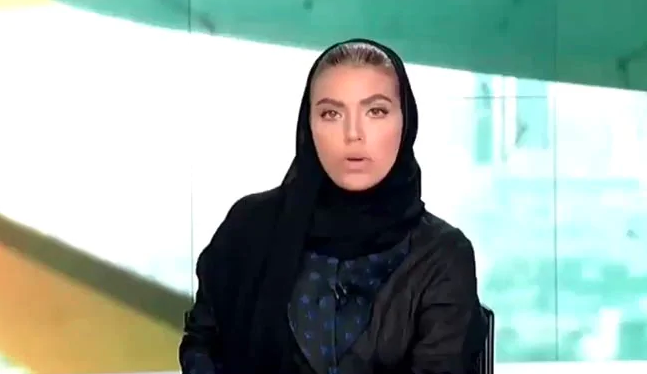 Weam Al Dakheer är en kvinnlig nyhetsankarea i Saudiarabien.