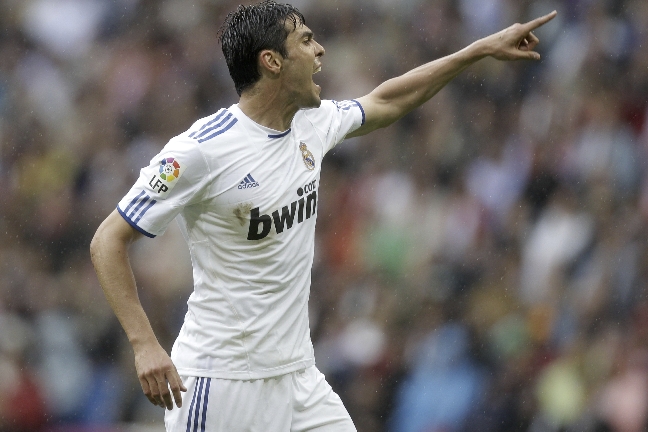 Kaká: Superbrassen har haft det svårt i Madrid. Men trots att José Mourinho har förklarat att han vill ha kvar Kaká ryktas han vara på väg tillbaka till Milan. Manchester City, som en gång i tiden var väldigt nära att knyta till sig spelaren, är fortfaran