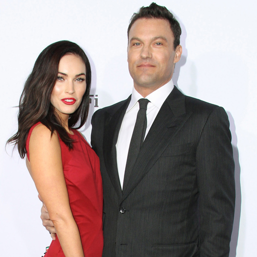 Efter 11 år tillsammans, varav fem år som gifta, så bestämde sig Megan Fox och Brian Austin Green för att skilja sig. Den 19 augusti stod det klart att paret går skilda vägar, och anledningen sägs vara att Brian var avundsjuk på Megans karriär. Tillsammans har de två söner. Efter 11 år tillsammans, varav fem år som gifta, så bestämde sig Megan Fox och Brian Austin Green för att skilja sig. Den 19 augusti stod det klart att paret går skilda vägar, och anledningen sägs vara att Brian var avundsjuk på Megans karriär. Tillsammans har de två söner.