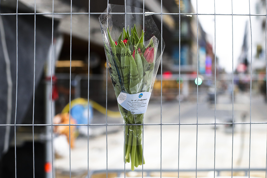 Stockholms stad öppnade även upp lokaler till personer som inte kunde komma hem. Stockholms stad öppnade även upp lokaler till personer som inte kunde komma hem.
