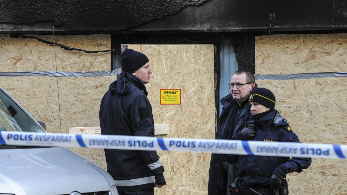 Under annandagen har utredningen kring attacken mot moskén fortsatt. 