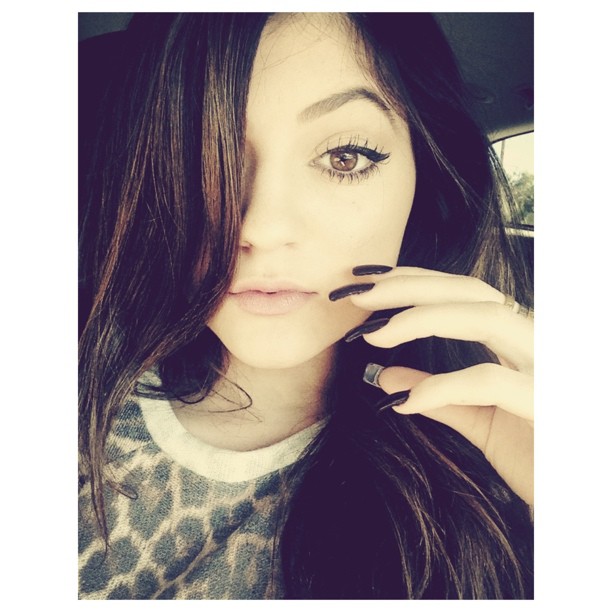 8. Kylie Jenner, som också är en del av Kardashian-familjen, är minst sagt stor på IG. hela 4,9 miljoner följare har hon. - kyliejenner 8. Kylie Jenner, som också är en del av Kardashian-familjen, är minst sagt stor på IG. hela 4,9 miljoner följare har hon. - kyliejenner